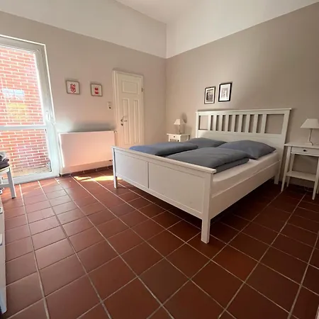 Appartement Nord11 *